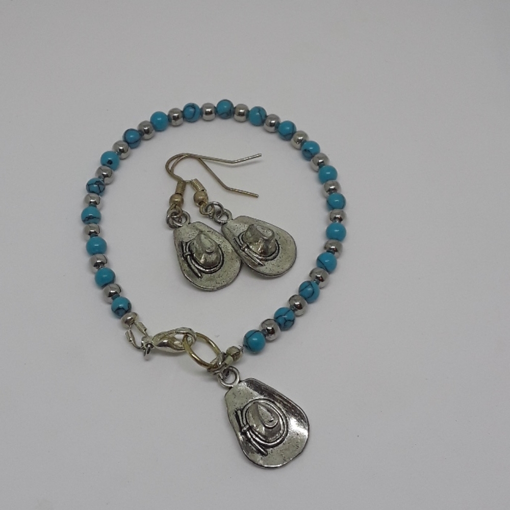 cowboy hat charm bracelet and earring set